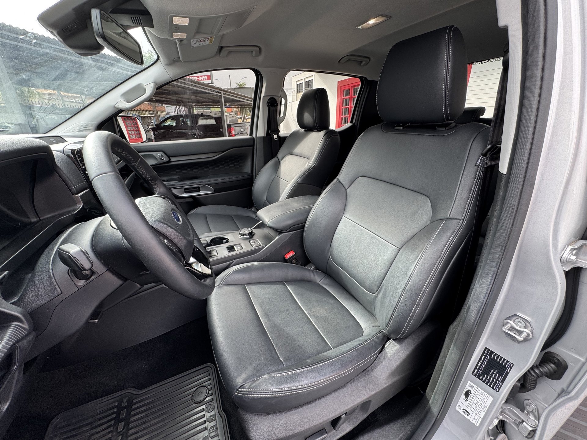 Ford Ranger 3.0 Limited+ V6 4X4 CD TB Diesel Automático 2025/2026 foto 9