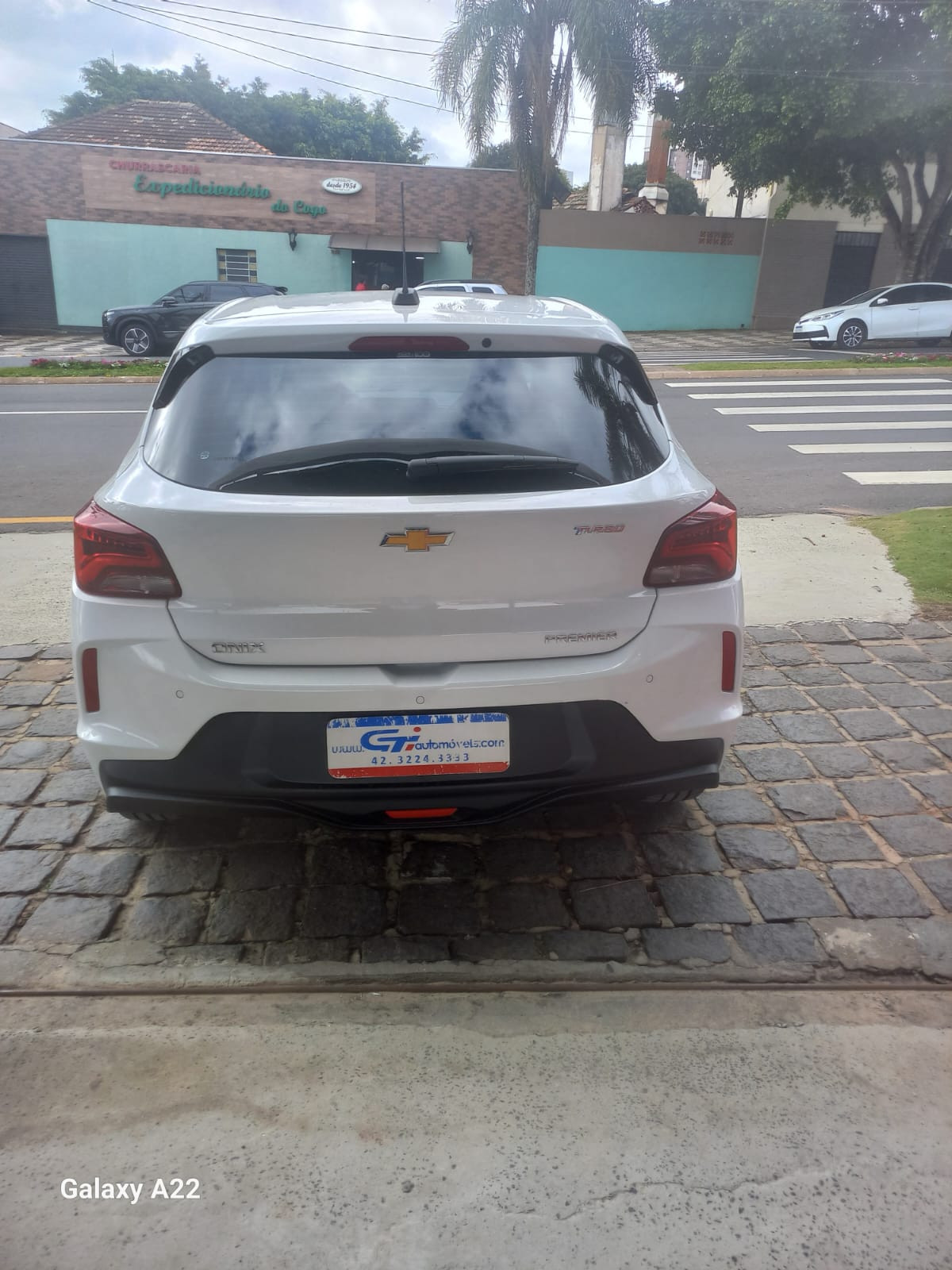 Chevrolet Onix 1.0 Turbo Flex Plus Premier Automático 2025/2026 foto 5