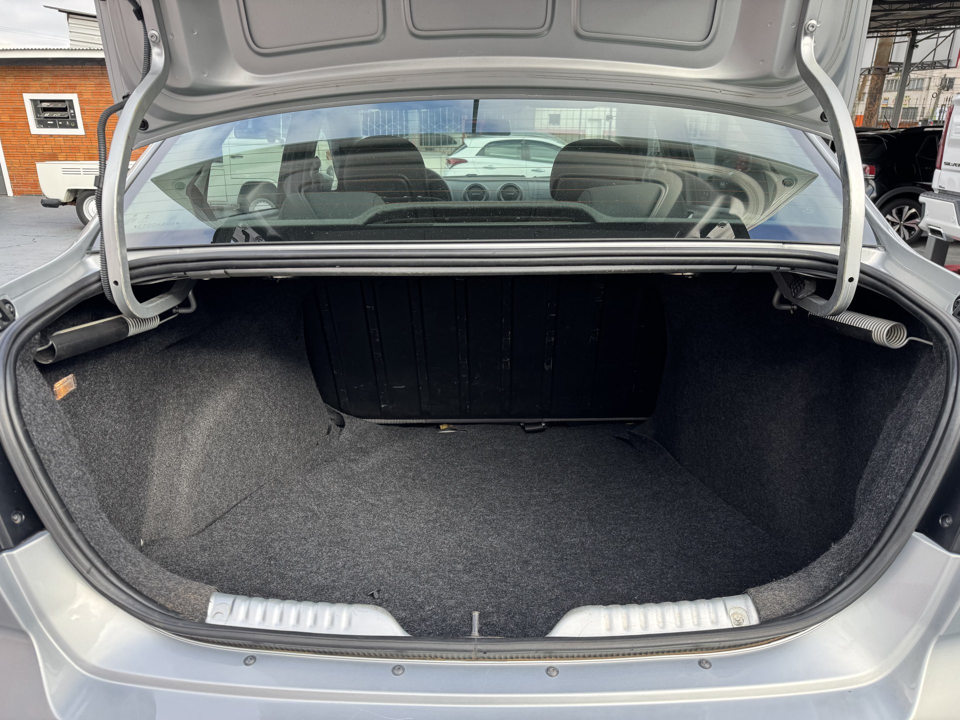 Volkswagen Voyage 1.0 MI 8V Flex 4P Manual 2013/2014 foto 22