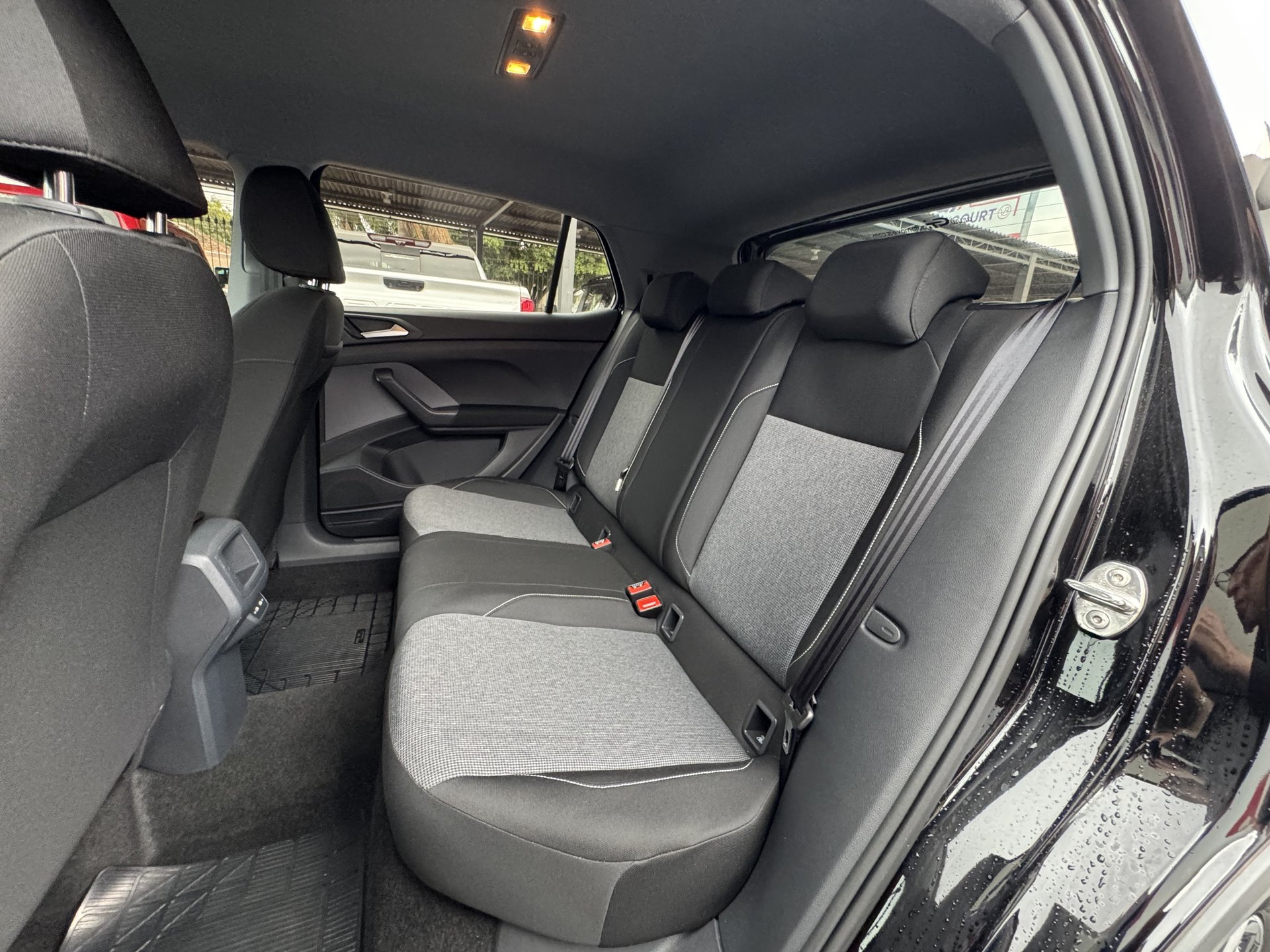 Volkswagen T-Cross 1.0 200 TSI Total Flex Automático 2024/2025 foto 11