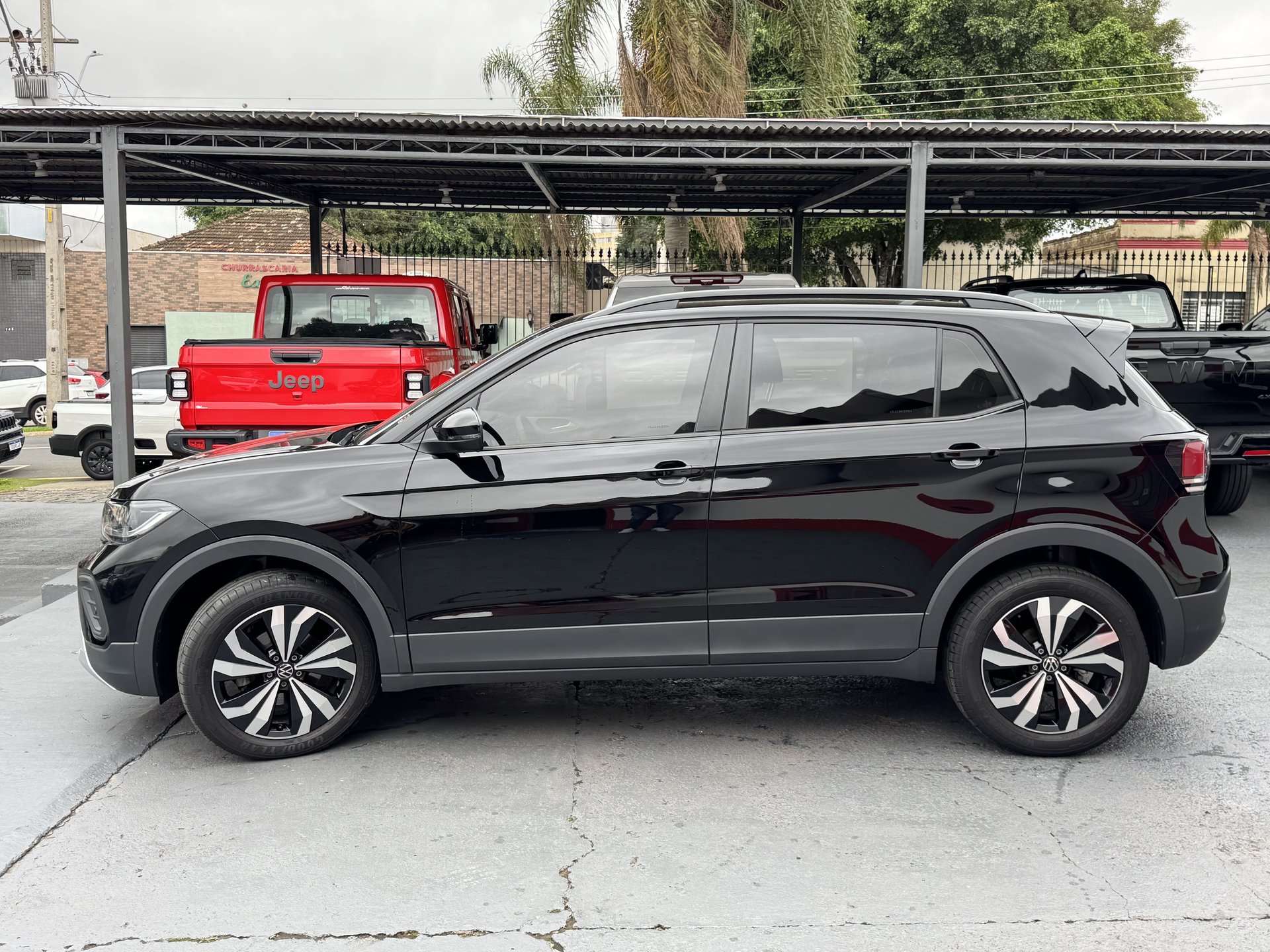 Volkswagen T-Cross 1.0 200 TSI Total Flex Automático 2024/2025 foto 6