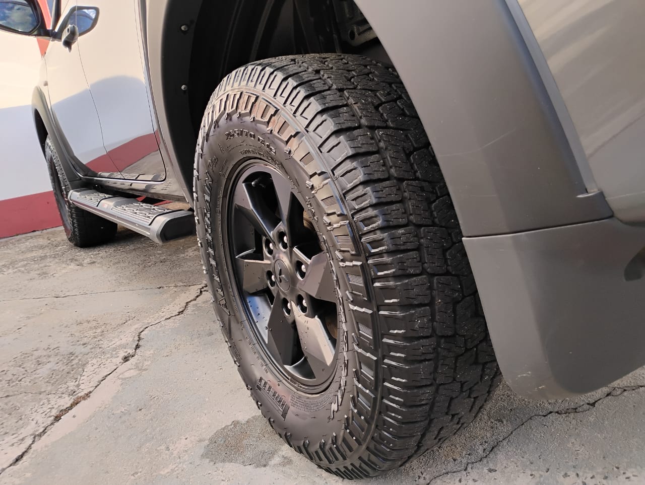 Mitsubishi L200 Triton 2.4 16V Turbo Diesel Outdoor GLS CD 4X4 Automático 2023/2024 foto 13