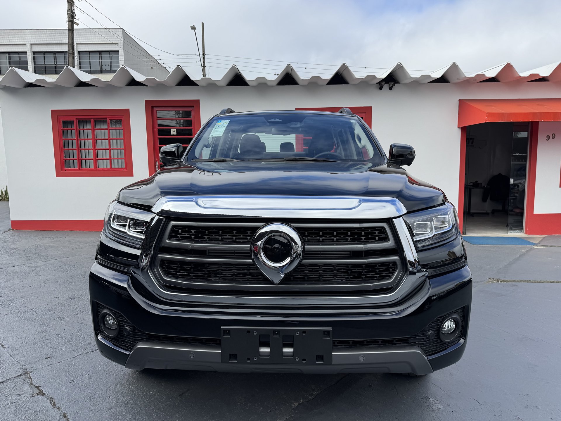 GWM Poer P30 2.4 Exclusive 16V Turbo 4X4 AUT. 2025/2026 foto 3