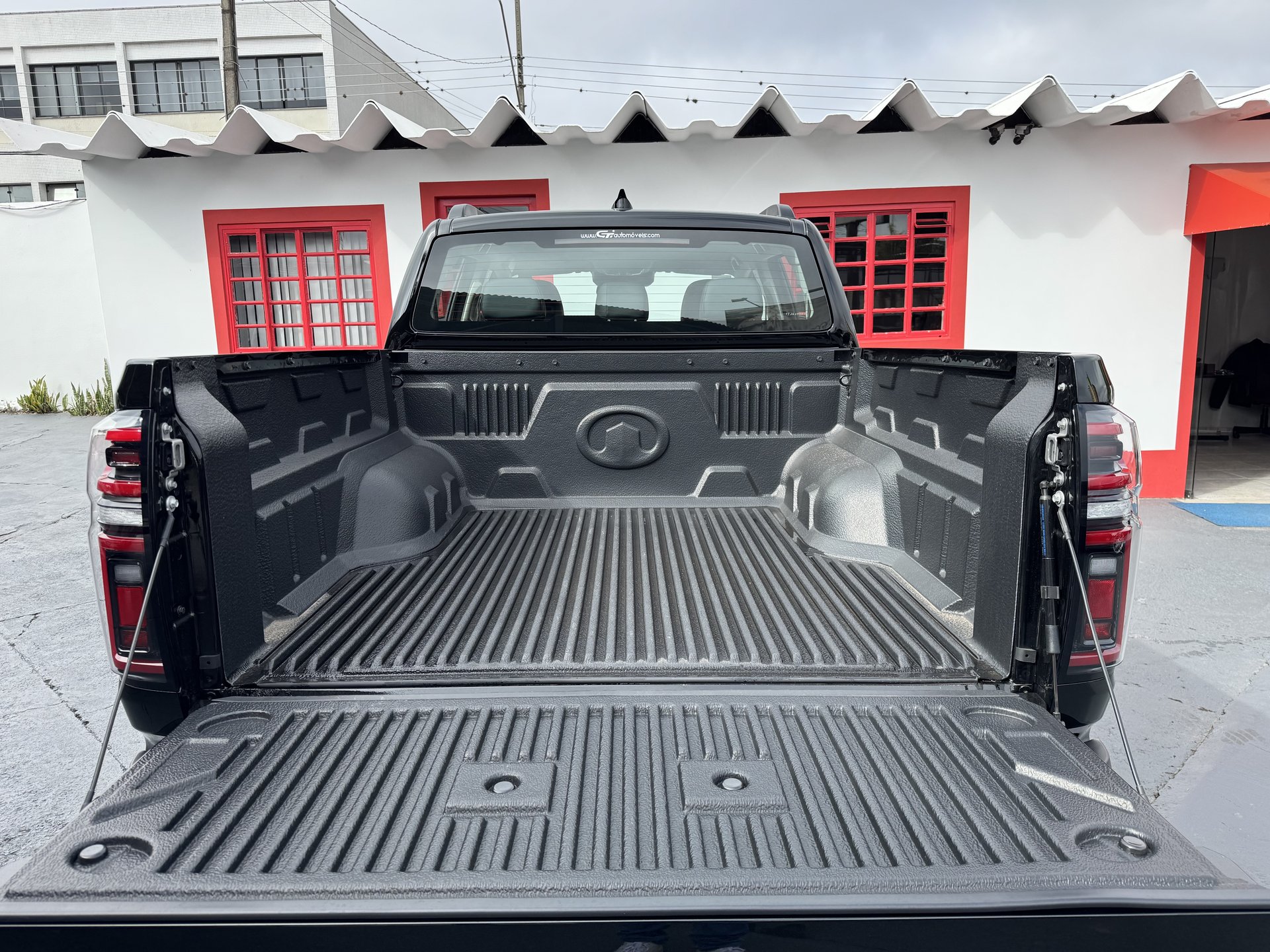 GWM Poer P30 2.4 Exclusive 16V Turbo 4X4 AUT. 2025/2026 foto 13